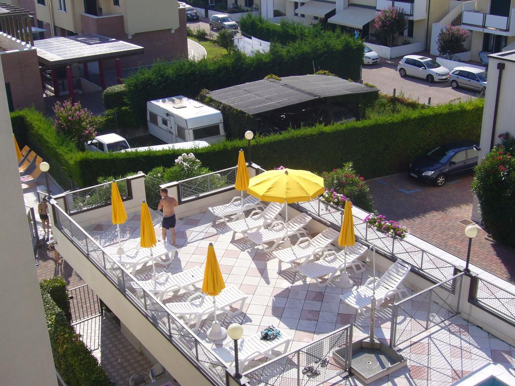 Residence Vecchio Faro Cavallino-Treporti Rum bild