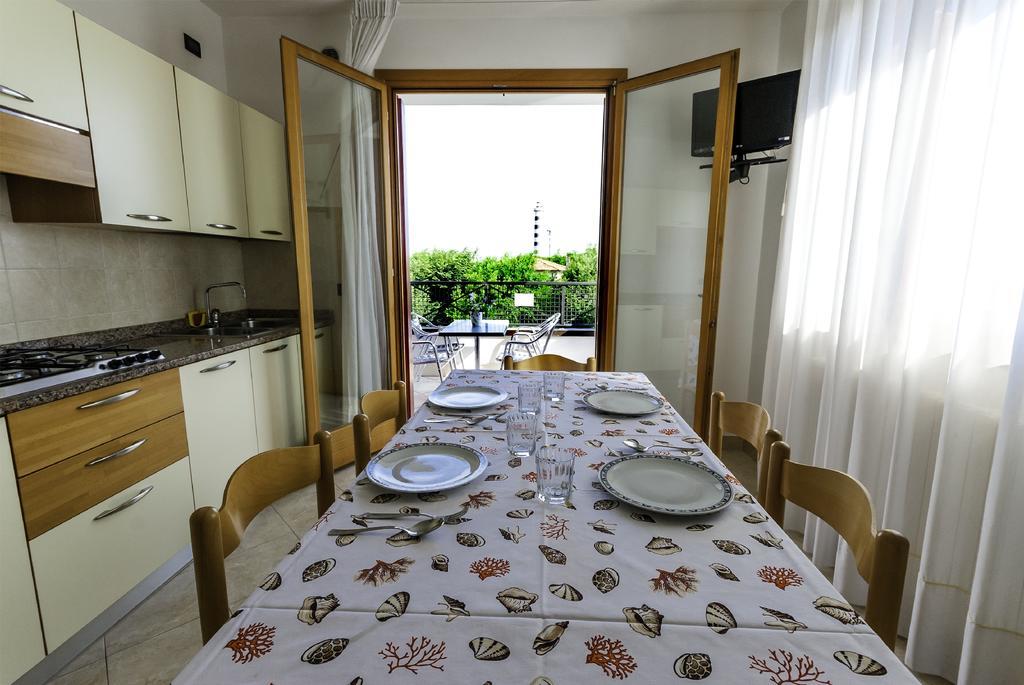 Residence Vecchio Faro Cavallino-Treporti Exteriör bild